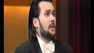 Oscar Marin sings "Vaga luna, che inargenti" by Vincenzo Bellini chords
