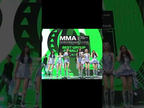 [Rei]상받고 웃음을 숨기지 못하는 레이 ㅋㅋ