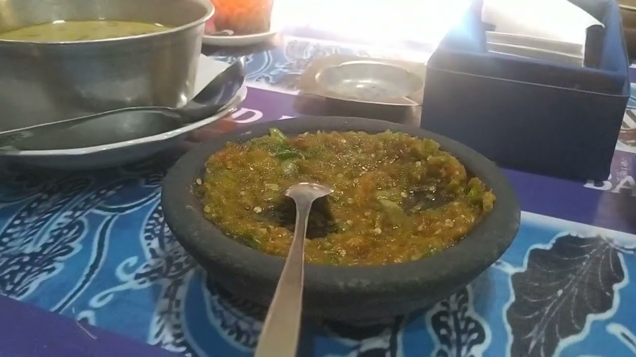 Kuliner Gunung Kidul Ayam Goreng Mbah Tumbu