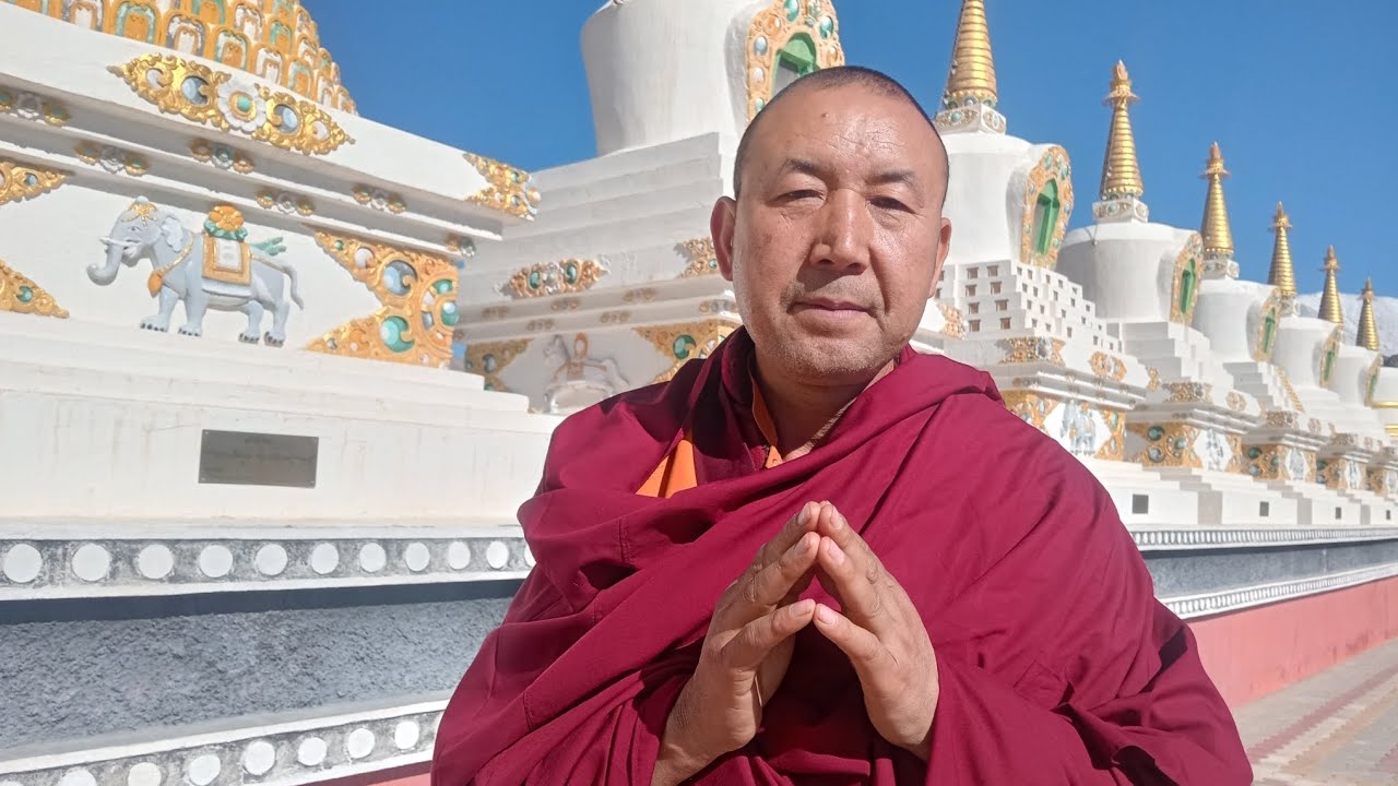 Geshe Thokmed urges devotees to practice compassion during Chotrul Dawa