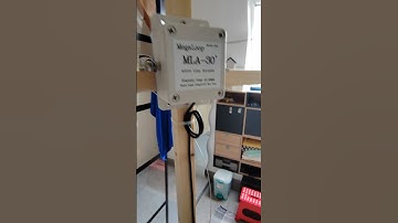 AIRPLANE PROPELLER LOOP ANTENNAS