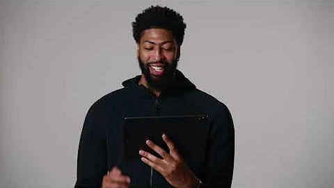 Anthony Davis Reacts to his First Poster Dunk 👀