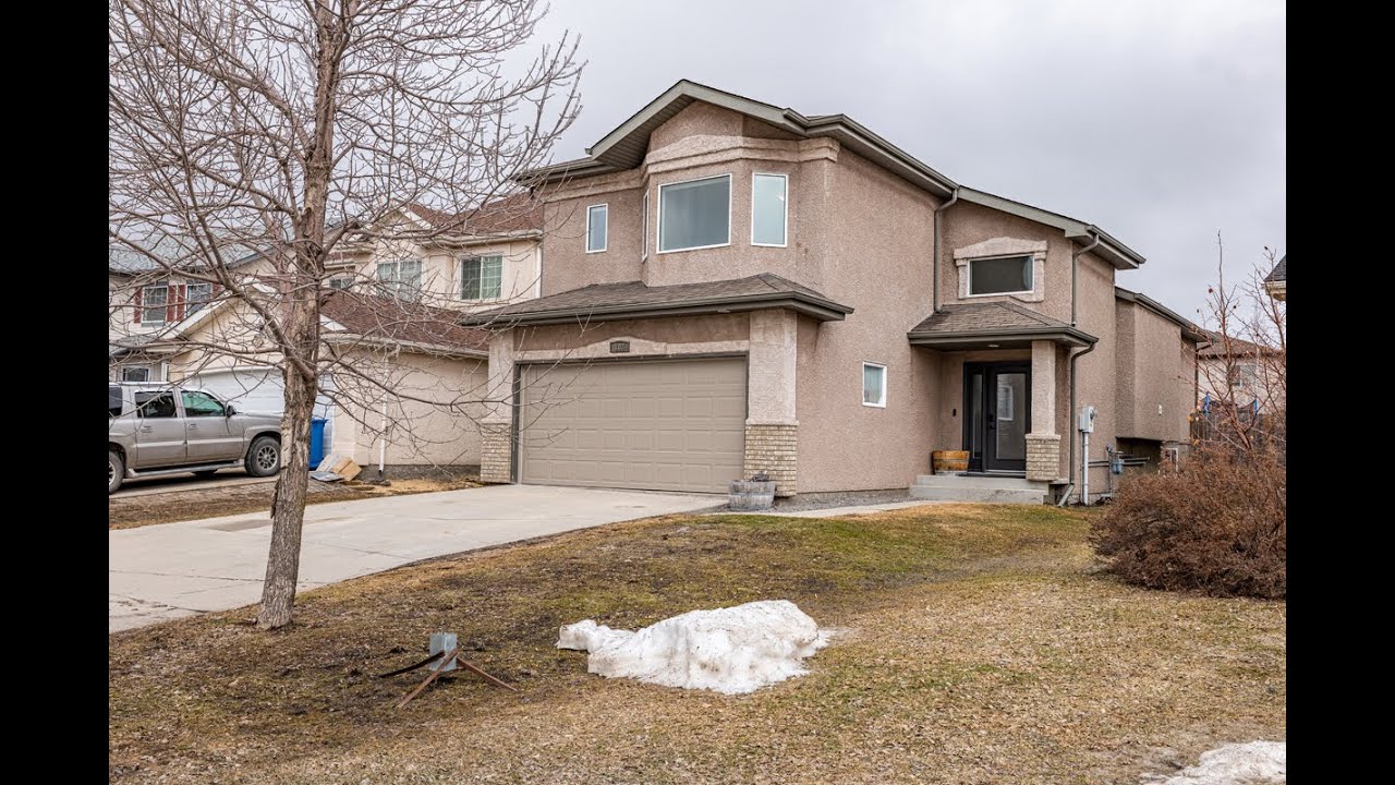 HOME FOR SALE 107 Chadwick Cres, Winnipeg Manitoba YouTube