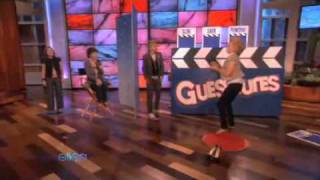 Felicity Huffman Goes for Guesstures