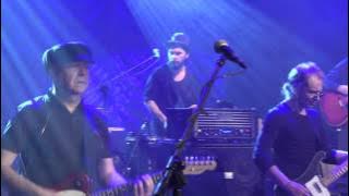 Sztywny Pal Azji - Wieża radości, wieża samotności (Europa i Azja LIVE)