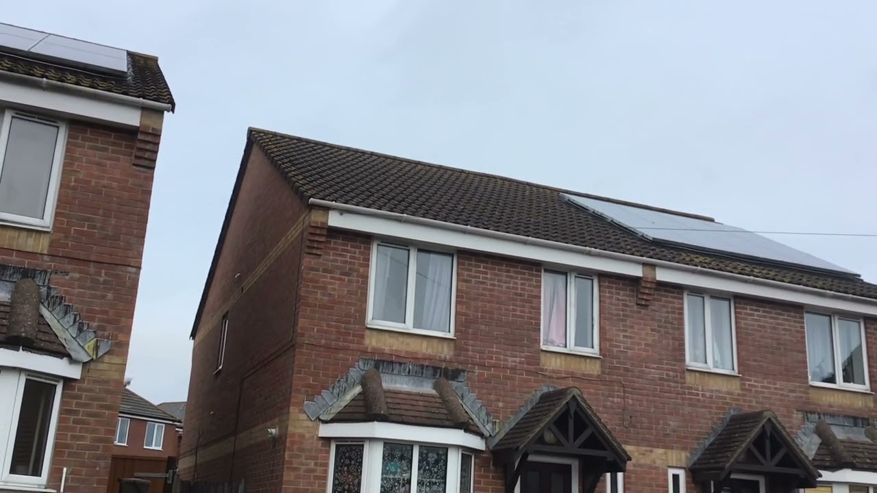 (GMSVI) AW109 helicopter (G-MSVI) in the Bournemouth area (28/01/2022)