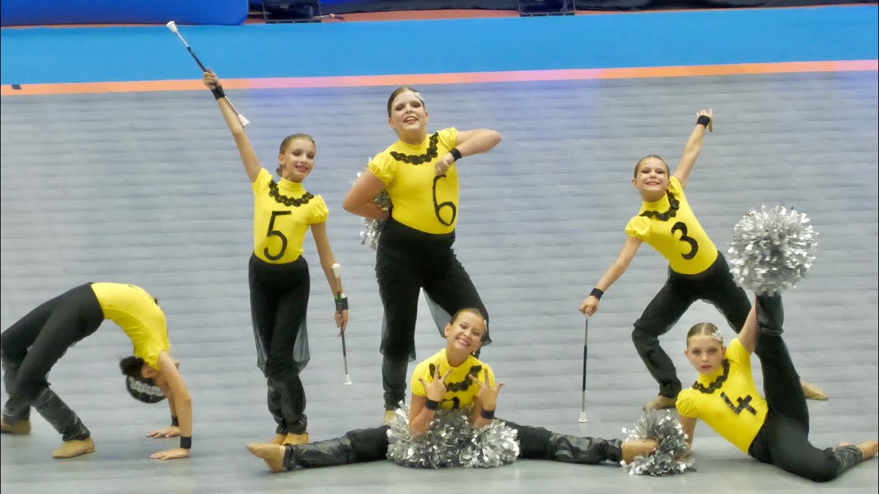 Majorettes *MONA Náchod* MIX MINI / Mažoretki  - Ostrava 2025 WM Championship