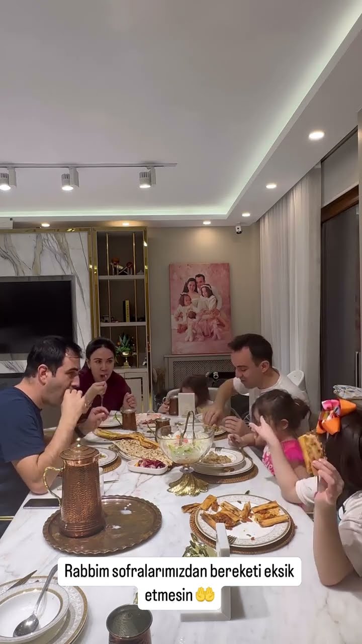 Rabbim sofralarımızdan bereketi eksik etmesin ?