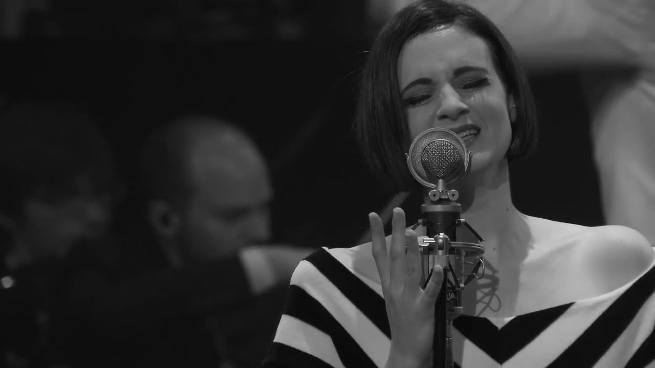 Hooverphonic Mad About You Live at Koningin Elisabethzaal 2012 YouTube