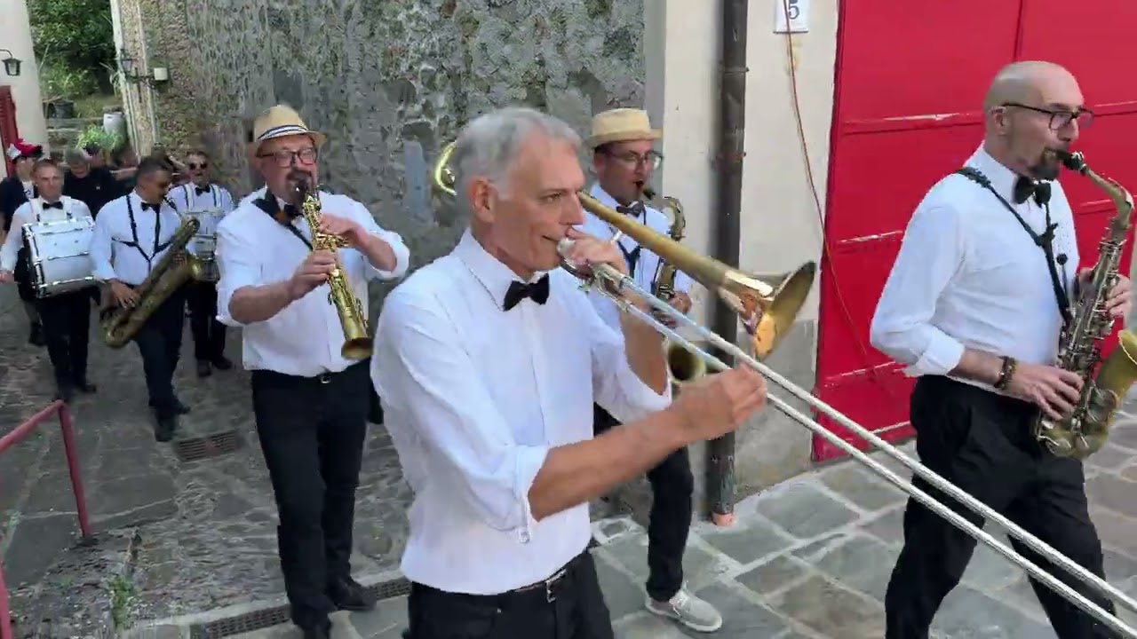 Barga Jazz   West Coast Street Band   Vitiana