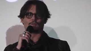 Johnny Depp speaks French by Johnny Depp Fan 287,948 views 9 years ago 39 seconds