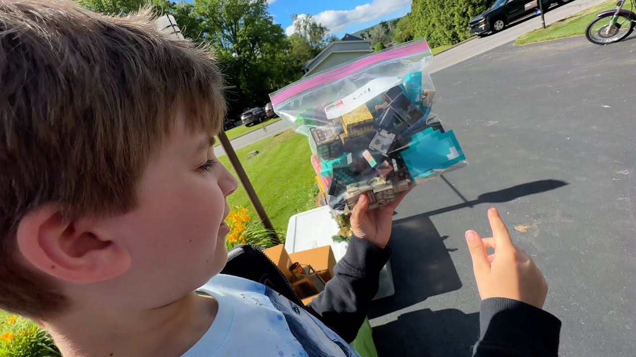 Yard Sale Scores For Everyone - YouTube