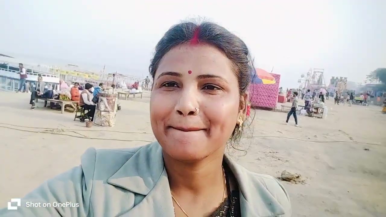 अस्सी घाट का सुंदर व्यूज तो हमारे ब्लॉग वीडियो में आप सभी का 