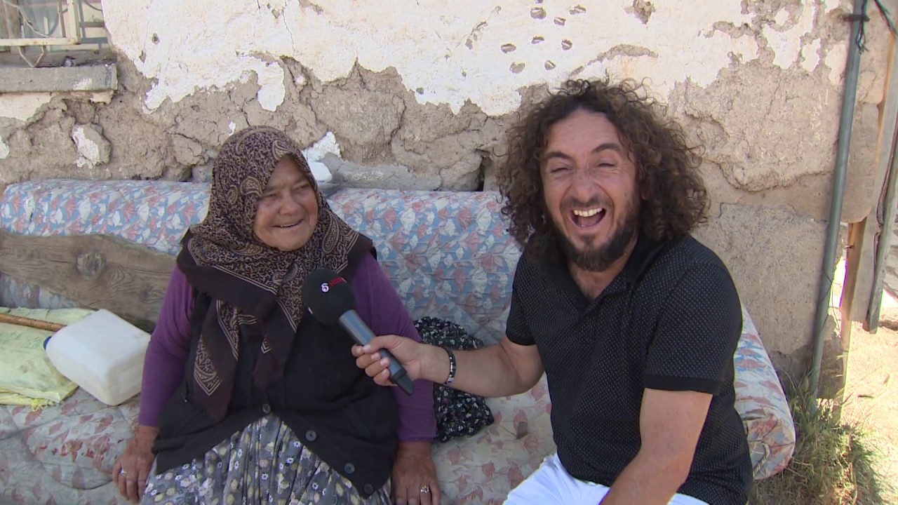 YOLLARIN MÜLAYİMİ / PİTON YILANIN PEŞİNDE /  KARAÖREN KÖYÜ KADINLARI İLE SOHBET EDERKEN ( 1 )