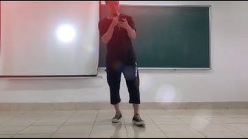 Quạ Đen rap live tại trường đại học Kinh Doanh và Công Nghệ (20/11)