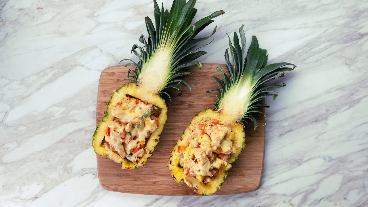 Piña Rellena de Fajitas de Pollo YouTube
