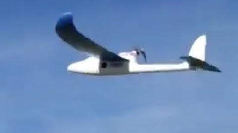 Multiplex EASY STAR slow & low flight demo