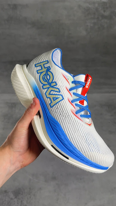 Download lagu One of the prettiest shoes of 2024 😍 HOKA Cielo X1 #running #runningshoes #marathon