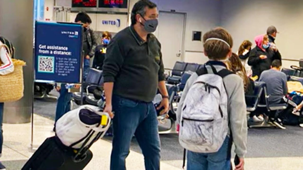 Give a pass. Kindness примеры предложений. кисс ми. Take рисунок. дать ручку.