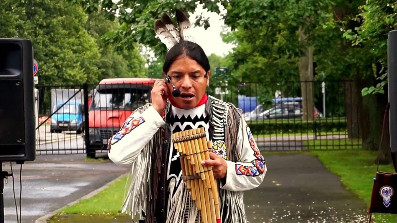 Музыкант leo rojas. Индейская этническая музыка слушать. Индейцы сибири. Этно музыканты. Индейская этническая музыка слушать.