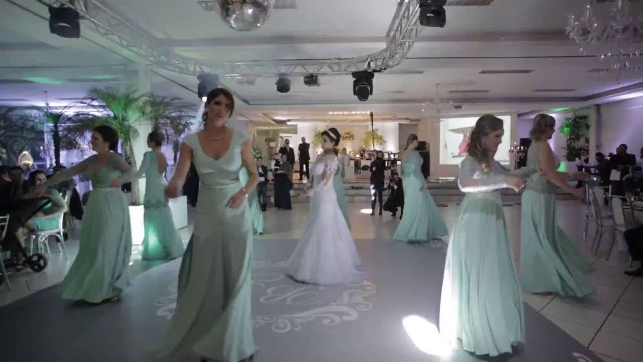 Casamento Bárbara e Gustavo - Dança das madrinhas