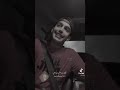 ذا الي يغني قهرت علي روحي وانا خذيت صوته و حطيته على مقطعي و بس
