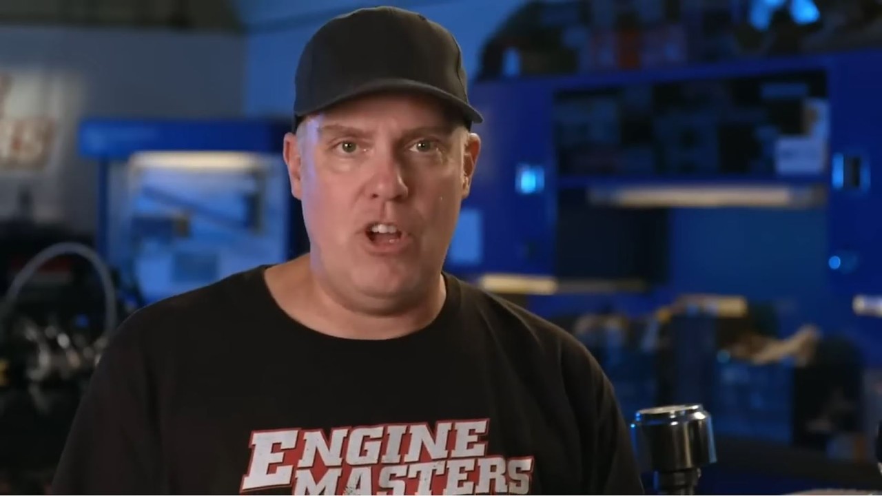 Engine Masters S05E24 – Dulcich's Quest for Slant 6 Greatness! | Engine ...