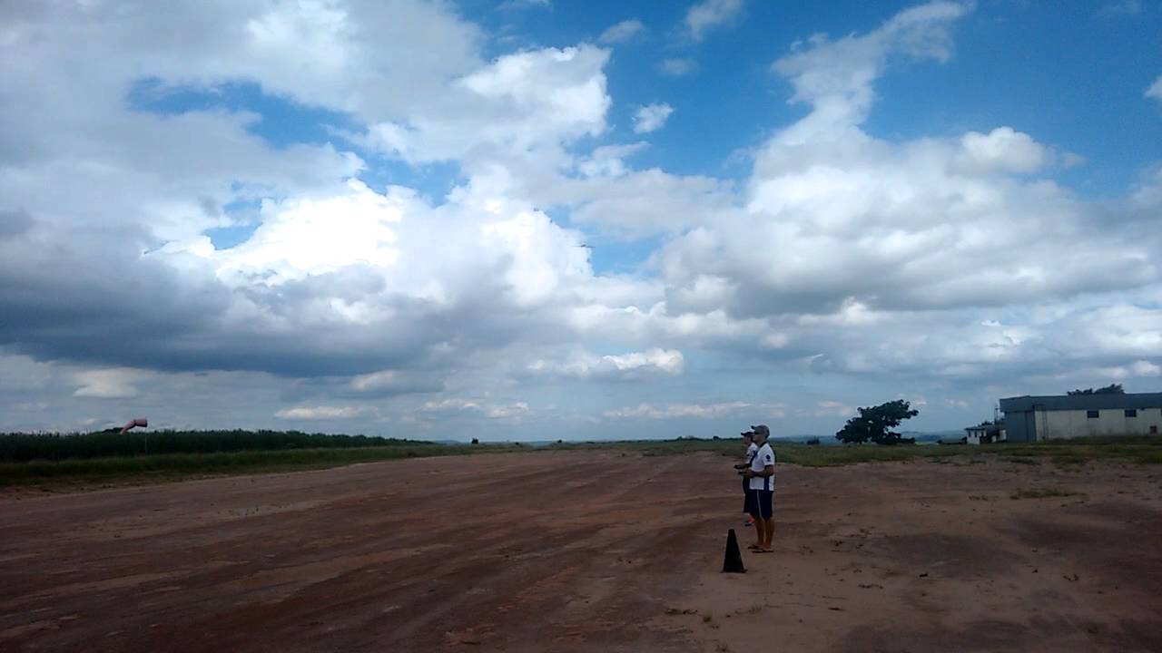 Arrow hangar 9 YouTube