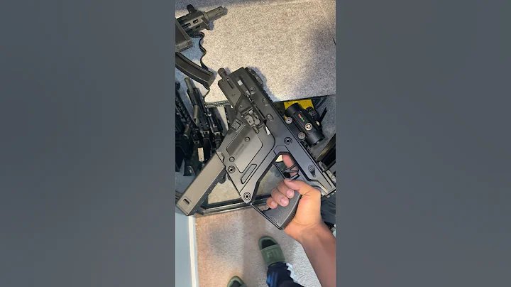 So many choices‼️ #tacticaledc #yt #fypviral #youtubeshorts #viral #edc #youtubevideos #video