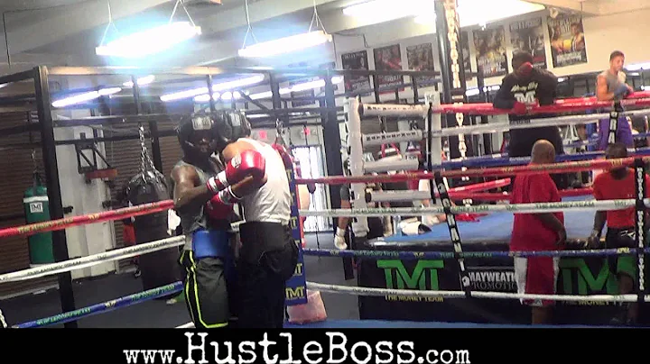 Ronald Mixon sparring Andrew Tabiti at the Mayweat...