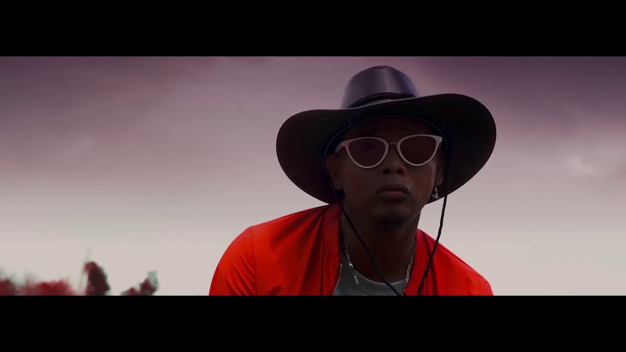 Watch Azhika Ft El Zeta, Ochy & Mole - Deja Vu | Video Oficial on YouTube Watch Azhika Ft El Zeta, Ochy & Mole - Deja Vu | Video Oficial on YouTube