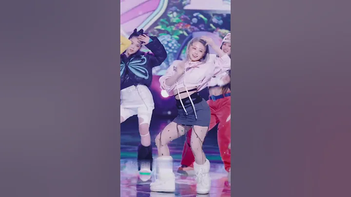 XG - Shooting Star by Hinata #fancam #cocona #concert #xg #chisa #jurin #juria #harvey #hinata #maya