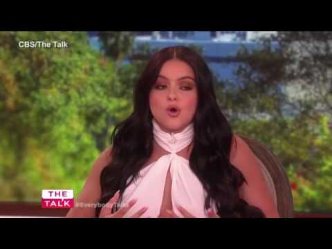 Ariel Winter talk about breast reduction