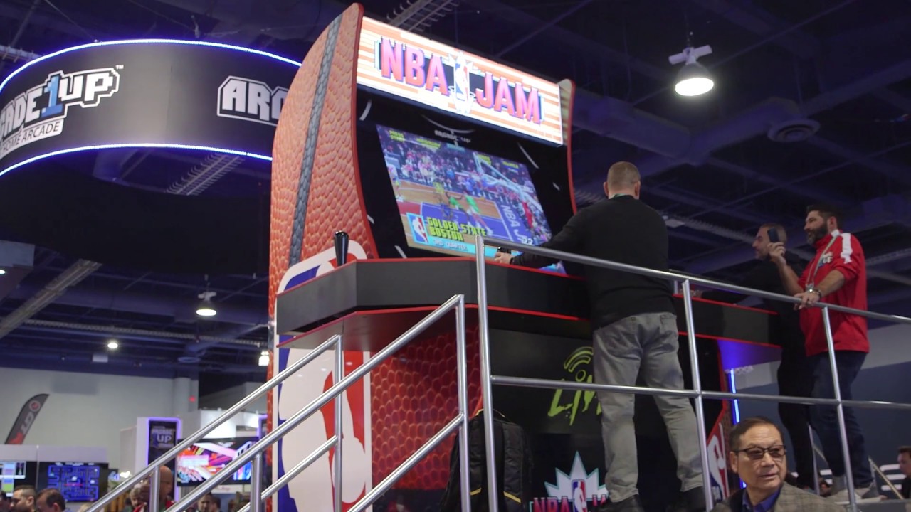 CES 2020 Highlights - Arcade1UP Demo - Gaming with Frank Curzio