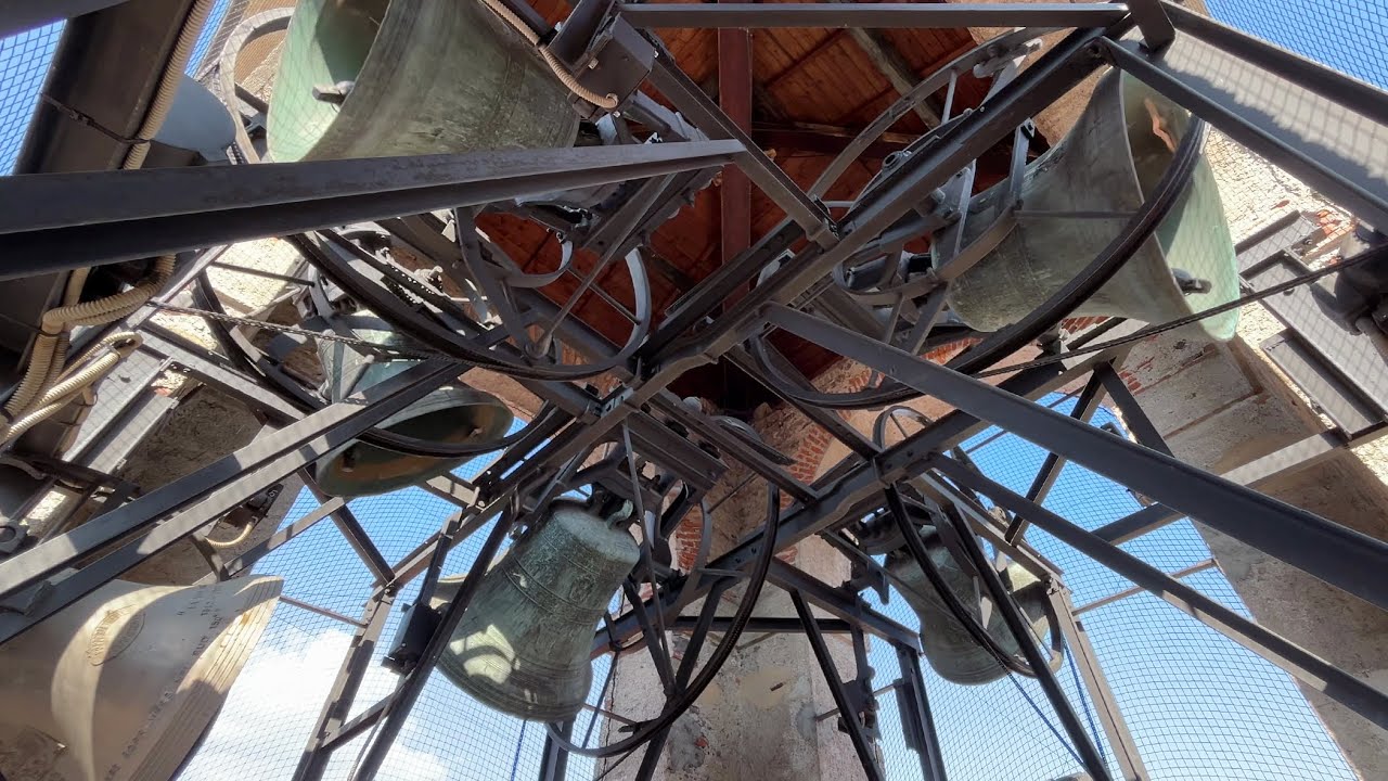 Редкий документальный фильм с колокольным звоном в Стрезе [4K]