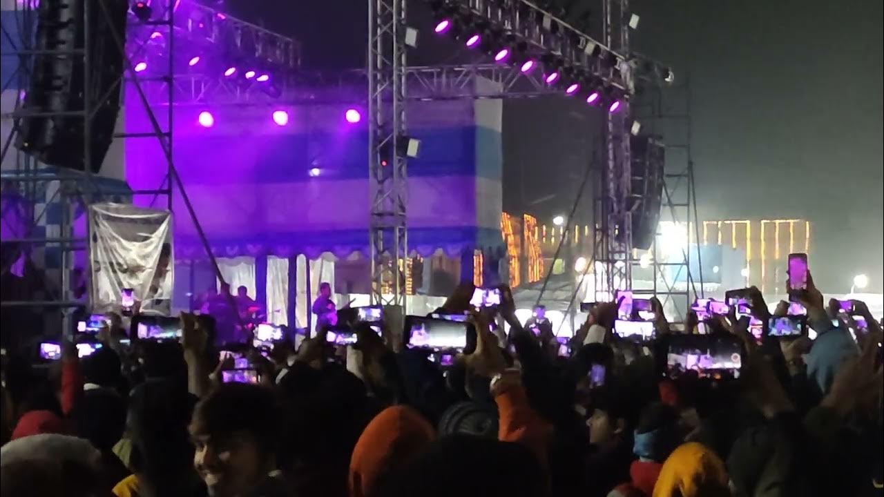 sexy lady on the floor - sunidhi chauhan live performance at rBc ...