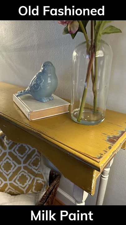 Furniture Flip - Old Fashioned Milk Paint #Vintage323andCo  #ChippyPaint  #ThriftFlip