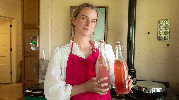Home from Ireland Making Our Favorite Fizzy Drink - Water Kefir