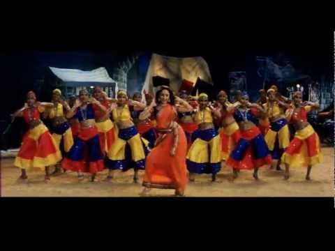 Madhuri Dixit. Lajja. Badi Mushkil