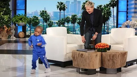 Five-Year-Old Tavaris and His Terrific Moves Are B...