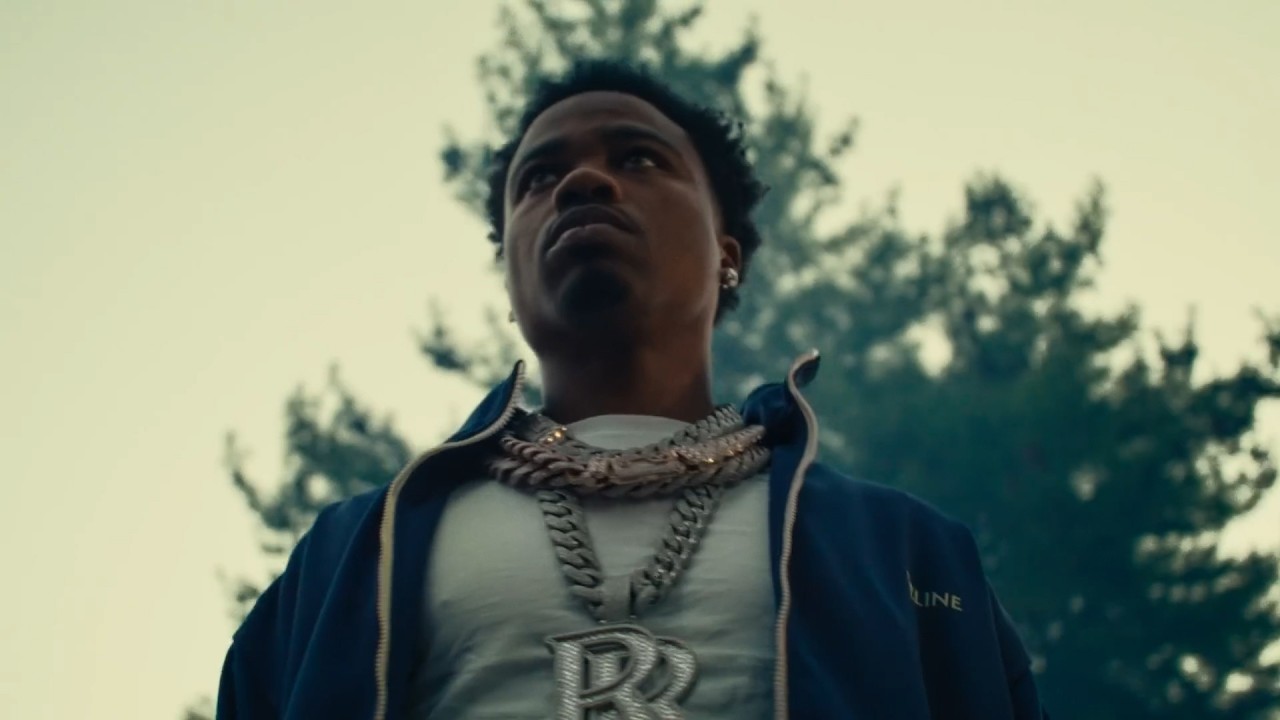 Roddy rich - Money (feat. J Cole) [Prod. Nhjbeatz] - YouTube