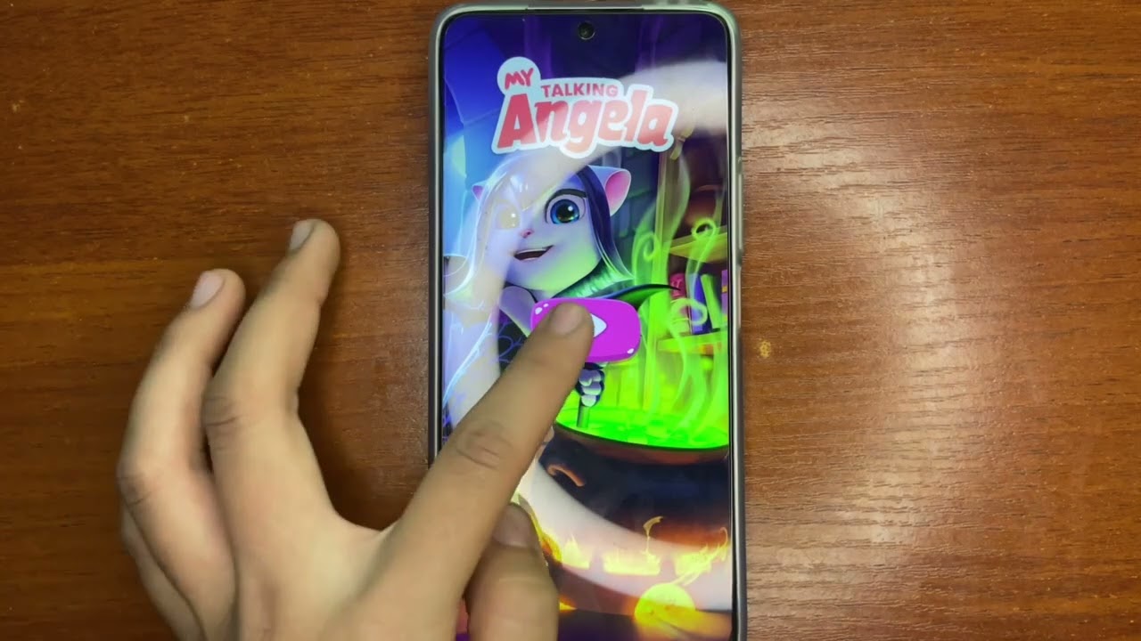 Funny Phone games, such as, Talking Tom, Angela and their friends