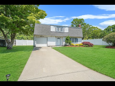 23 Huxley Ln, Ronkonkoma, NY home video tour