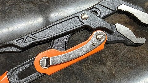 The Must Have DIY Plumbing Klein Tool Pipe Wrench