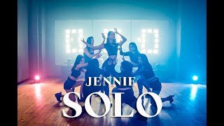 Jennie's SOLO Dances to Bongo Cat! | miXx TV