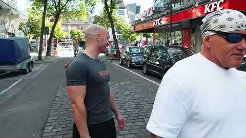 Heiko Kallbach und Flying Uwe werden auf dem Kiez bedroht
