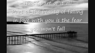 Joshua Radin- The Fear You Won't Fall (Lyrics) chords