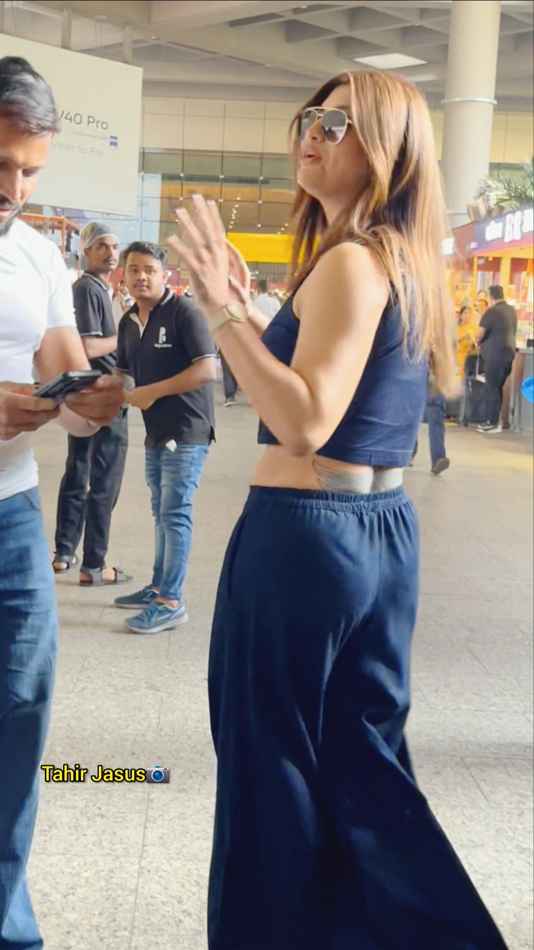 Mast L??k. #akankshapuri #shorts #tahirjasus #bollywood
