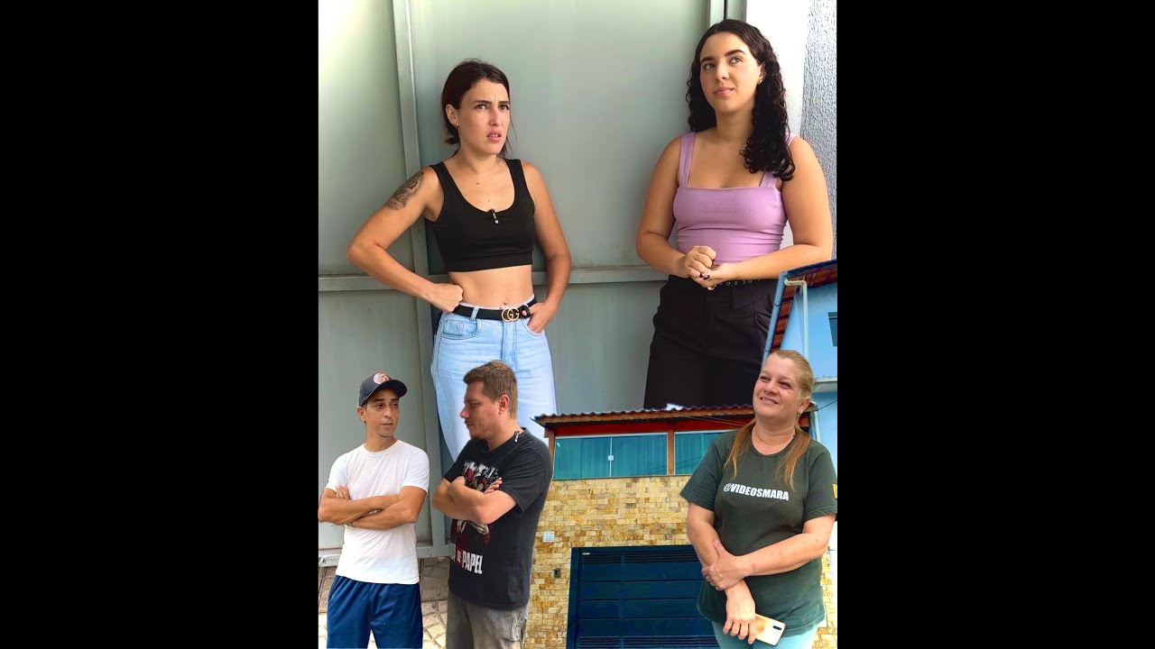 Ela não queria que a amiga construisse primeiro a casa da mãe porque queria morar