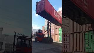 empty container handler operator